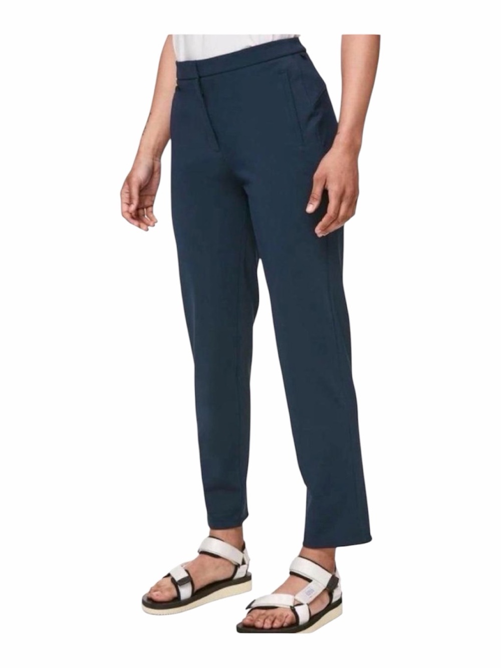 Lululemon Women Navy  size 4 performance back pockets NWOT